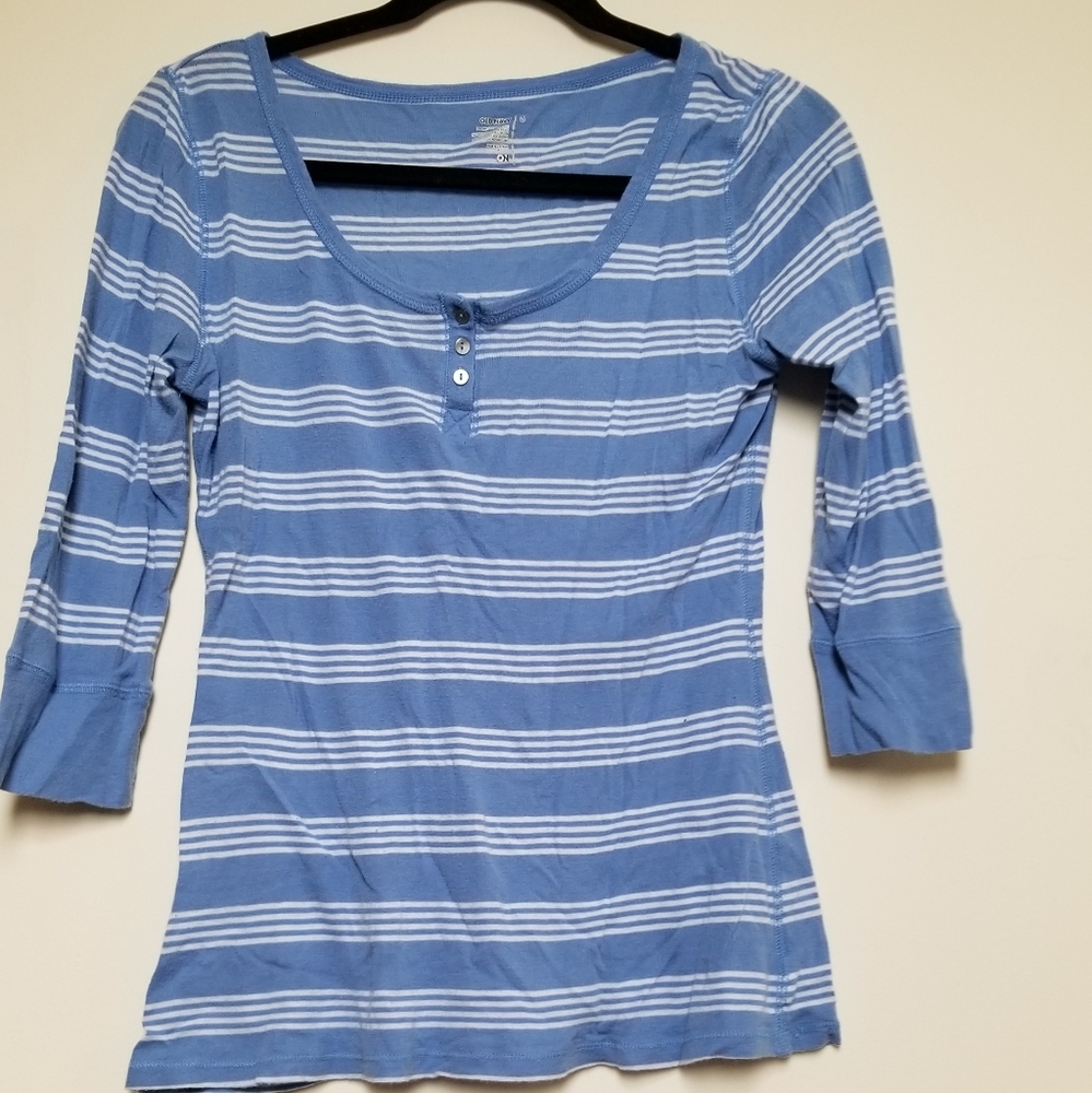 Old Navy Light Blue White Striped Cute 3/4 Tee